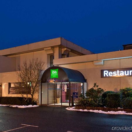 Готель Ibis Styles Melun Rubelles Екстер'єр фото
