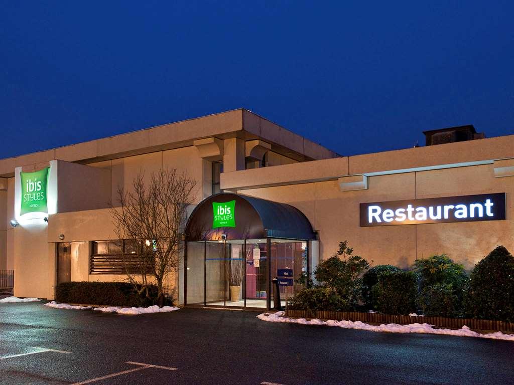 Готель Ibis Styles Melun Rubelles Екстер'єр фото