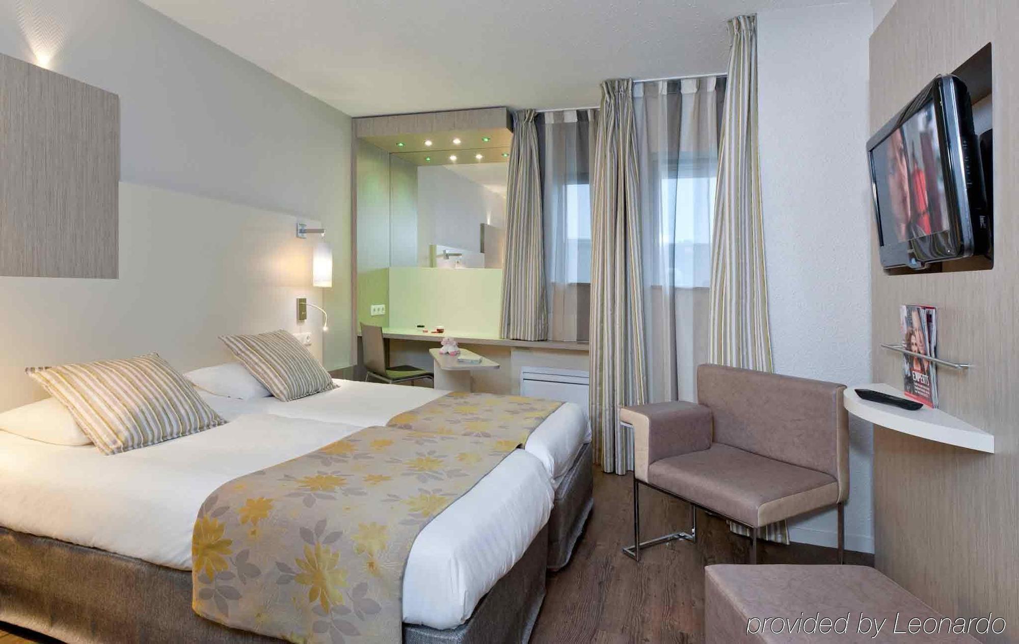 Готель Ibis Styles Melun Rubelles Екстер'єр фото
